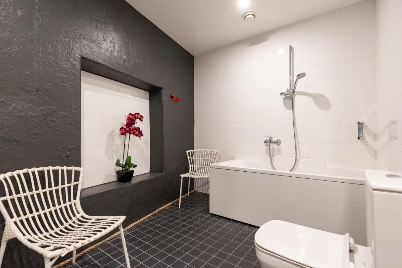 Stylish Apartment With Parking In Telliskivi Tallinn Luaran gambar