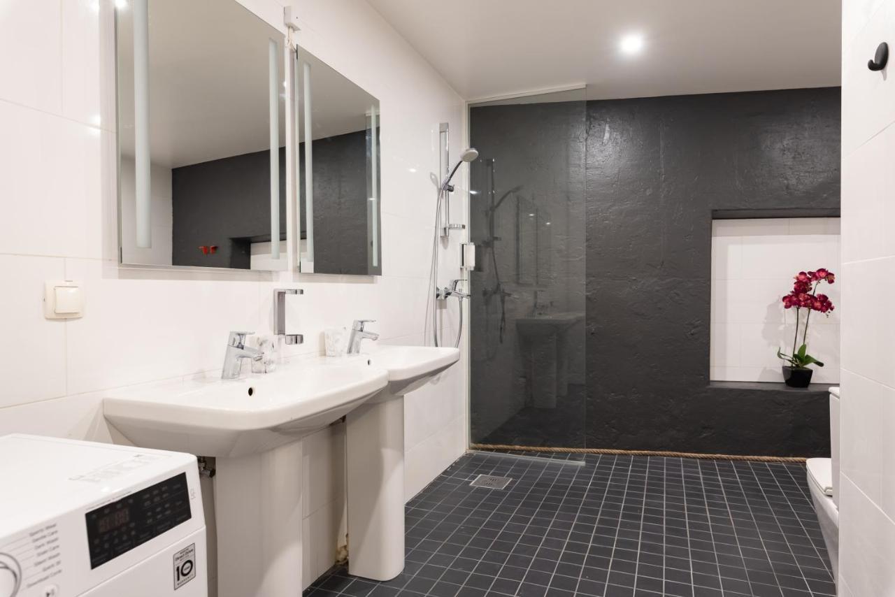 Stylish Apartment With Parking In Telliskivi Tallinn Luaran gambar