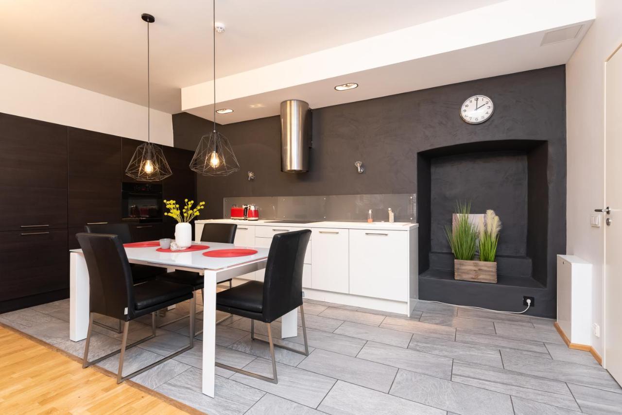 Stylish Apartment With Parking In Telliskivi Tallinn Luaran gambar