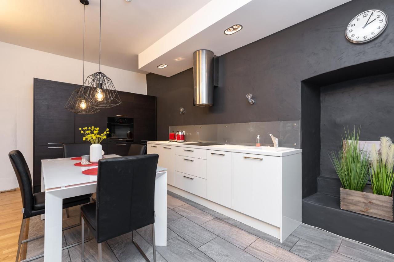 Stylish Apartment With Parking In Telliskivi Tallinn Luaran gambar