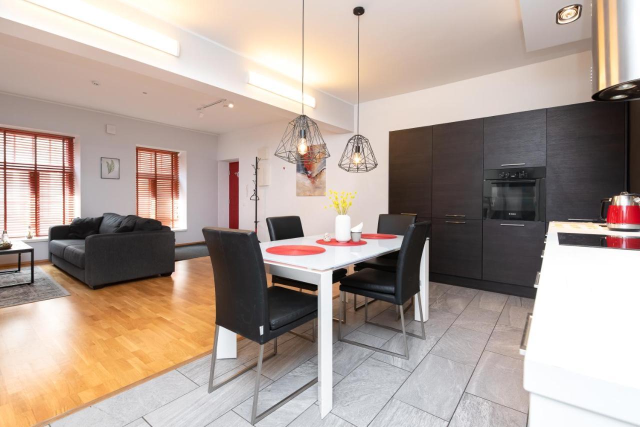 Stylish Apartment With Parking In Telliskivi Tallinn Luaran gambar